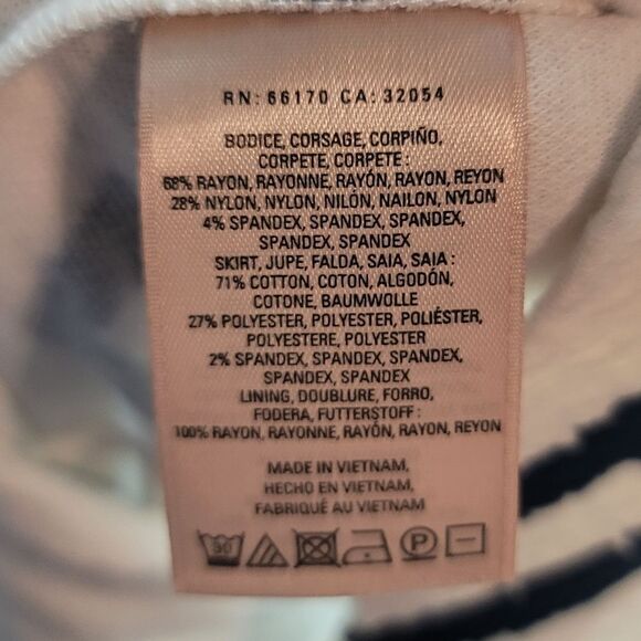 HD IN PARIS Sleeveless Ardmore Dress - Picture 10 of 10